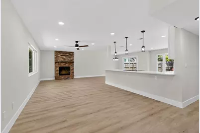 2207 Hennesen Drive, Clearwater, FL 33764 - Photo 8