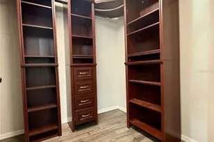 6527 Bayston Hill Pl, Zephyrhills, FL 33541 - Photo 8