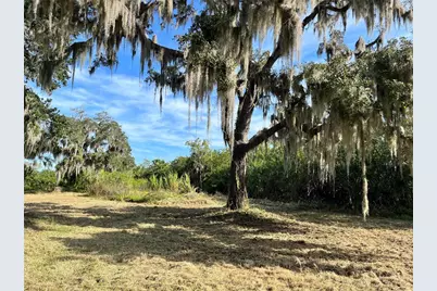 6715 16th Avenue E, Palmetto, FL 34221 - Photo 1