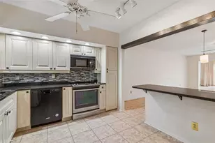 2460 Franciscan Dr, Clearwater, FL 33763 - Photo 12