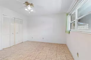 2460 Franciscan Dr, Clearwater, FL 33763 - Photo 38