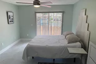 1220 13th Cir SE, Largo, FL 33771 - Photo 36