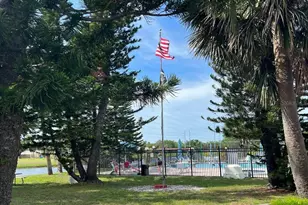 1220 13th Cir SE, Largo, FL 33771 - Photo 50