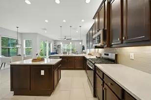 2495 Oakwood Preserve Dr, Wesley Chapel, FL 33543 - Photo 14