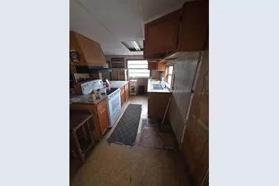 6010 S 4th Street, Tampa, FL 33611 - Photo 6