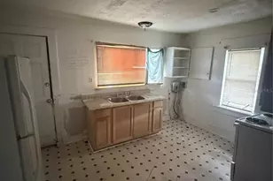 9212 N Brooks St, Tampa, FL 33612 - Photo 12