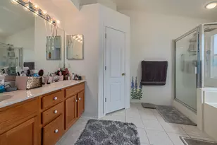 2902 Billingham Dr, Land O Lakes, FL 34639 - Photo 12