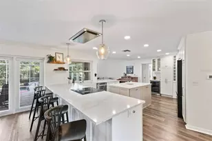 3102 Wesson Way, Tampa, FL 33618 - Photo 4