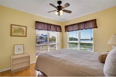 656 Windrush Bay Drive #656, Tarpon Springs, FL 34689 - Photo 14