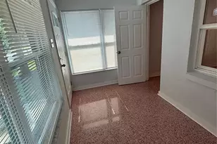 422 15th Ave S, Saint Petersburg, FL 33701 - Photo 4