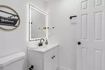 7439 37th Avenue N, Saint Petersburg, FL 33710 - Photo 38