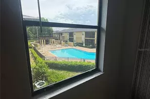 12261 Sailwinds Dr, Largo, FL 33773 - Photo 14