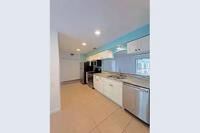 12261 Sailwinds Drive #203, Largo, FL 33773 - Photo 6