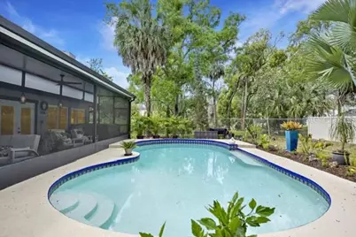 2107 W Kyra Drive, Tampa, FL 33612 - Photo 36