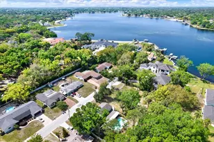 2107 W Kyra Dr, Tampa, FL 33612 - Photo 44