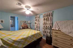 4157 71st Ln N, Saint Petersburg, FL 33709 - Photo 10