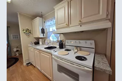 4157 71st Lane N #14, Saint Petersburg, FL 33709 - Photo 4