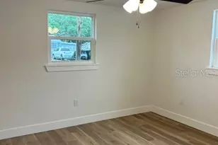 4930 72nd St N, Saint Petersburg, FL 33709 - Photo 12