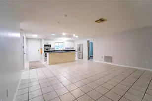 7713 Heather St, New Port Richey, FL 34653 - Photo 2