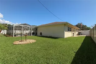 2990 Meadow Oak Dr N, Clearwater, FL 33761 - Photo 48