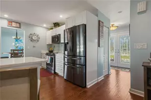 2990 Meadow Oak Dr N, Clearwater, FL 33761 - Photo 18