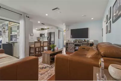 2990 Meadow Oak Drive N, Clearwater, FL 33761 - Photo 32