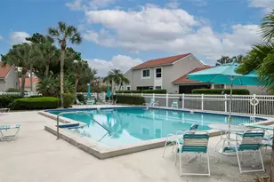 491 St Tropez Cir NE, Saint Petersburg, FL 33703 - Photo 42