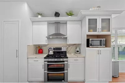 17648 Nathans Drive, Tampa, FL 33647 - Photo 16