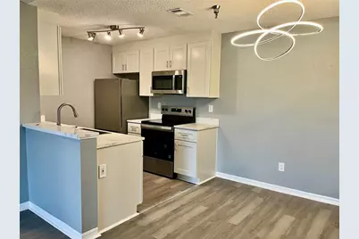 10263 Gandy Boulevard N #612, Saint Petersburg, FL 33702 - Photo 2