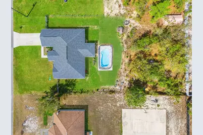 12015 Phoenix Avenue, Weeki Wachee, FL 34614 - Photo 36