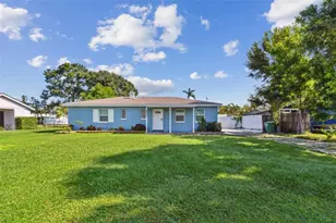4005 W Tyson Ave, Tampa, FL 33611 - Photo 2