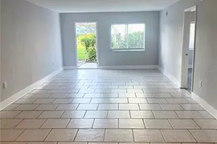 4550 Overlook Dr NE, Saint Petersburg, FL 33703 - Photo 8