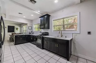 1238 S Highland Park Dr, Lake Wales, FL 33898 - Photo 16