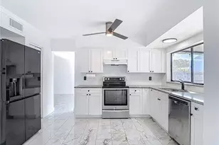 4012 Braesgate Ln, Tampa, FL 33624 - Photo 16