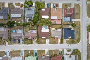 7014 Brentwood Dr, Port Richey, FL 34668 - Photo 36