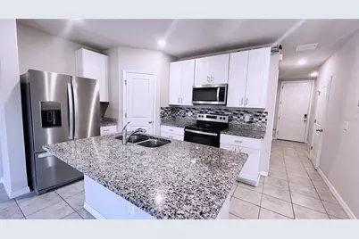 2763 Chestnut Creek Place, Brandon, FL 33510 - Photo 18