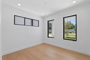 2525 18th Ave N, Saint Petersburg, FL 33713 - Photo 32