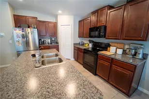 9708 Sage Creek Dr, Sun City Center, FL 33573 - Photo 10