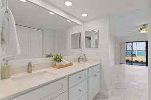 7540 Sunshine Skyway Ln S, Saint Petersburg, FL 33711 - Photo 14