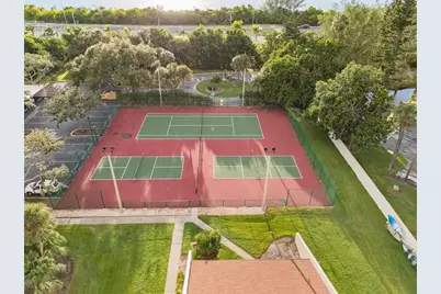 7540 Sunshine Skyway Lane S #T35, Saint Petersburg, FL 33711 - Photo 24