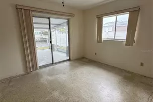 5813 Liverpool Dr, Tampa, FL 33615 - Photo 12