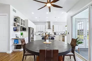 2106 Pelican Ct, Tarpon Springs, FL 34689 - Photo 56