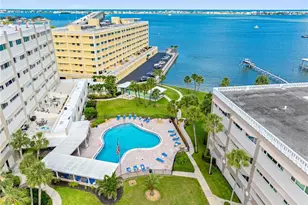 100 Bluff View Dr, Belleair Bluffs, FL 33770 - Photo 2