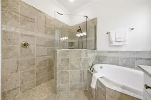 12241 Perennial Pl, Lakewood Ranch, FL 34211 - Photo 20