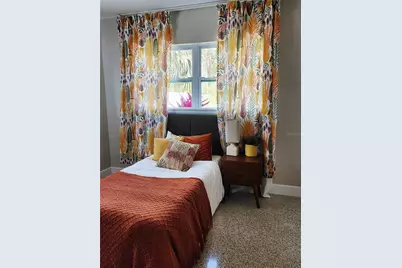 345 55th Avenue S, Saint Petersburg, FL 33705 - Photo 18