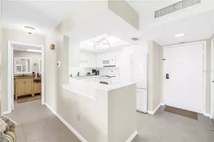 5220 Brittany Dr S, Saint Petersburg, FL 33715 - Photo 14