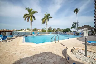 5220 Brittany Dr S, Saint Petersburg, FL 33715 - Photo 30
