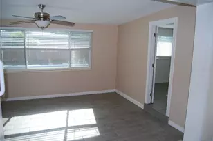 2851 67th St N, Saint Petersburg, FL 33710 - Photo 10