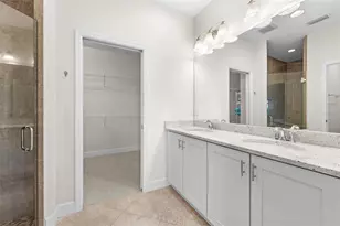 718 Chipper Dr, Sun City Center, FL 33573 - Photo 20