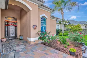 11602 Windsorton Way, Tampa, FL 33626 - Photo 2